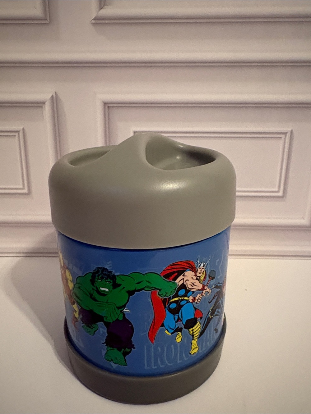 New Pottery Barn Kids Marvel Avengers Insulated Food Jar Thermos 10 oz